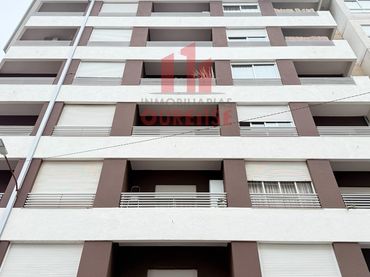 Pis amb balcó de lloguer a San Rosendo