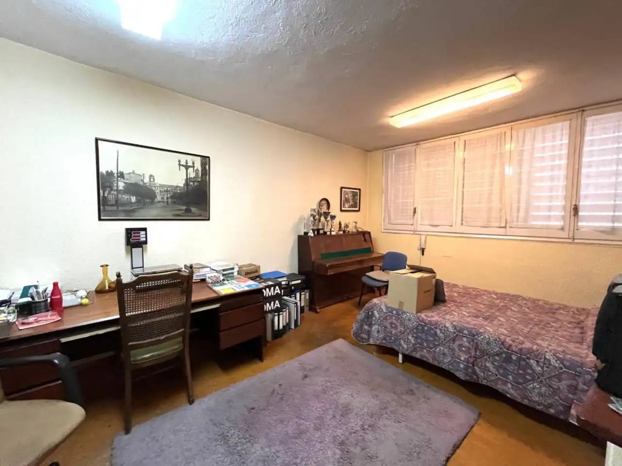 Habitación de Casa o chalet en venta en Girona con Aire acondicionado, Calefacción y Jardín privado