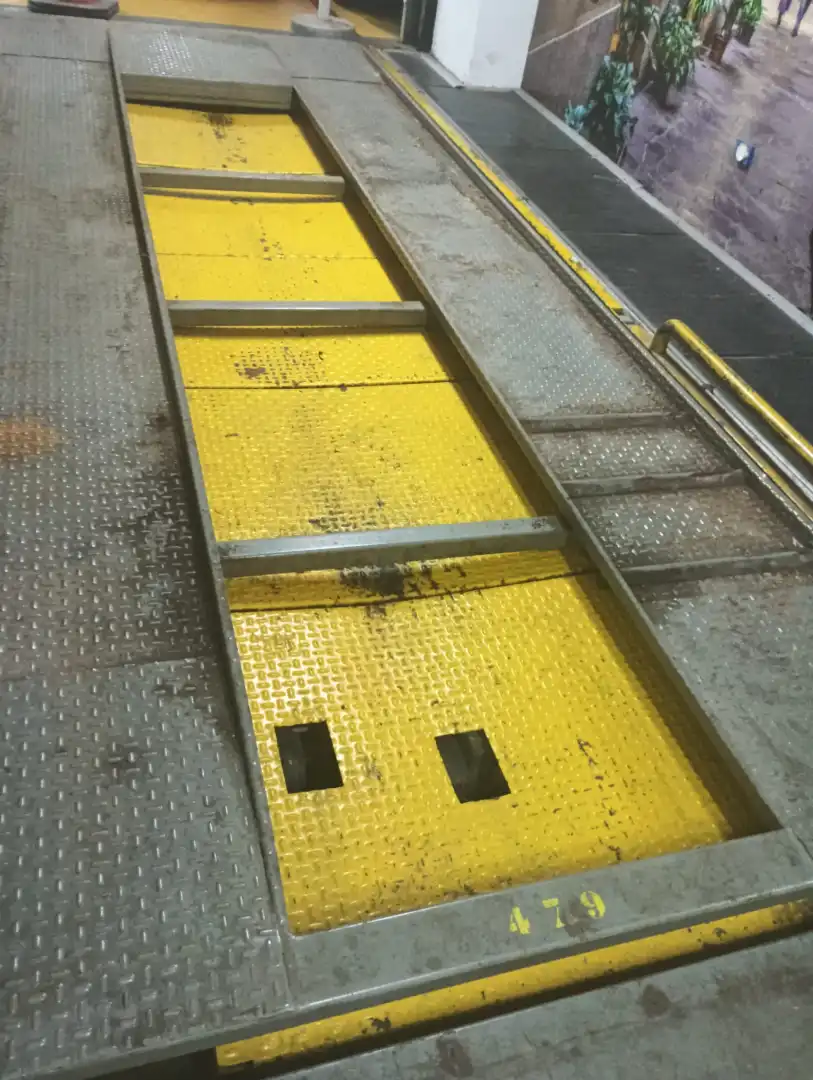 Parking de Garaje en venta en Barcelona con Alarma