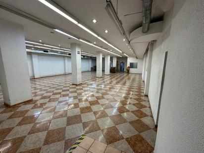 Premises to rent in  Granada Capital