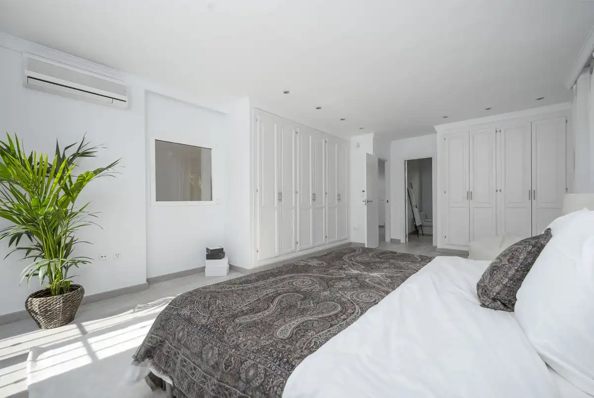 Chalet con piscina en venta en Nueva Andalucía, imagen 24