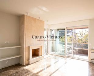 Living room of Flat to rent in  Barcelona Capital  with Air Conditioner, Terrace and Balcony