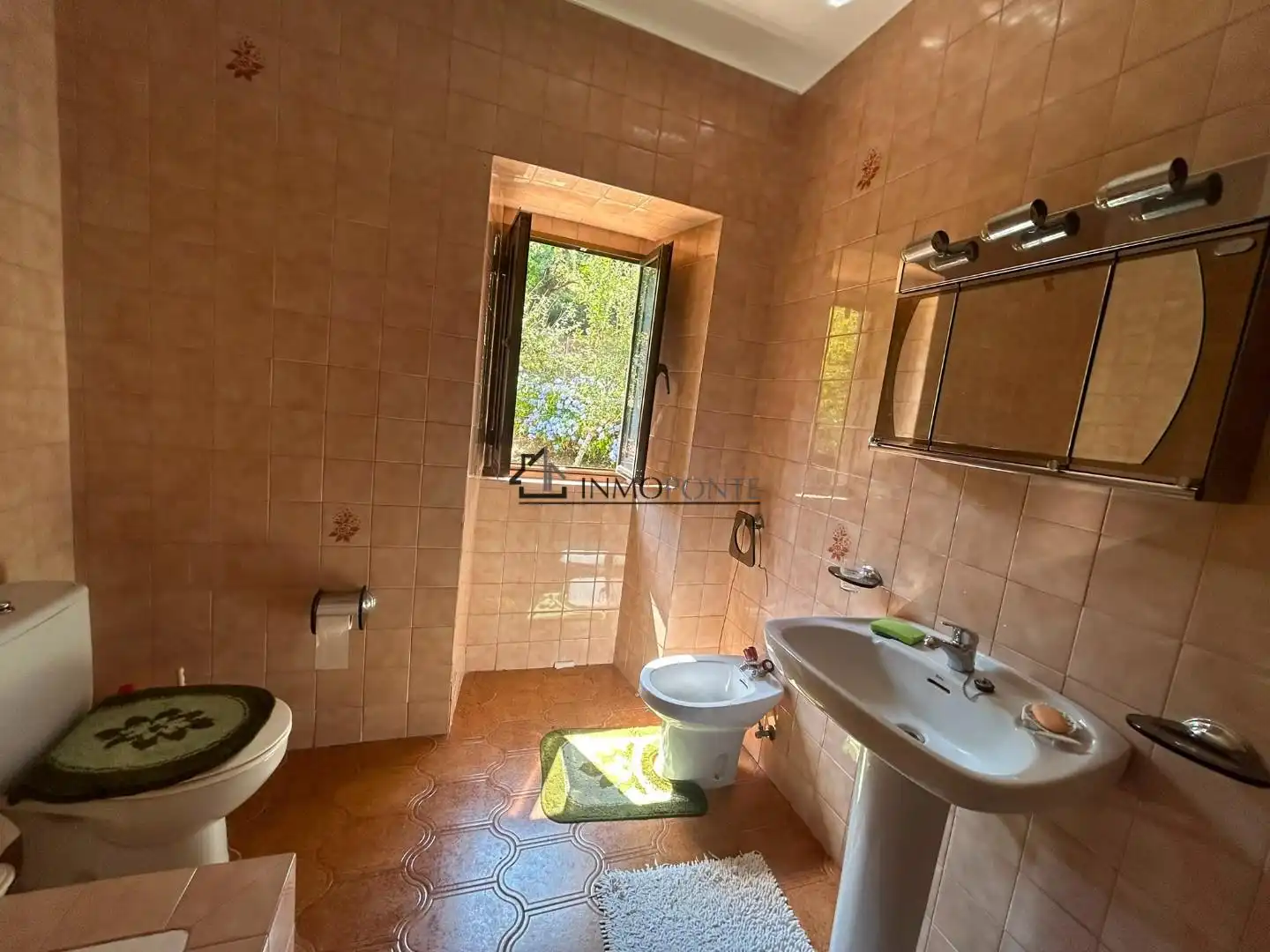 Bany de Casa o xalet en venda en Forcarei amb Calefacció, Jardí privat i Traster
