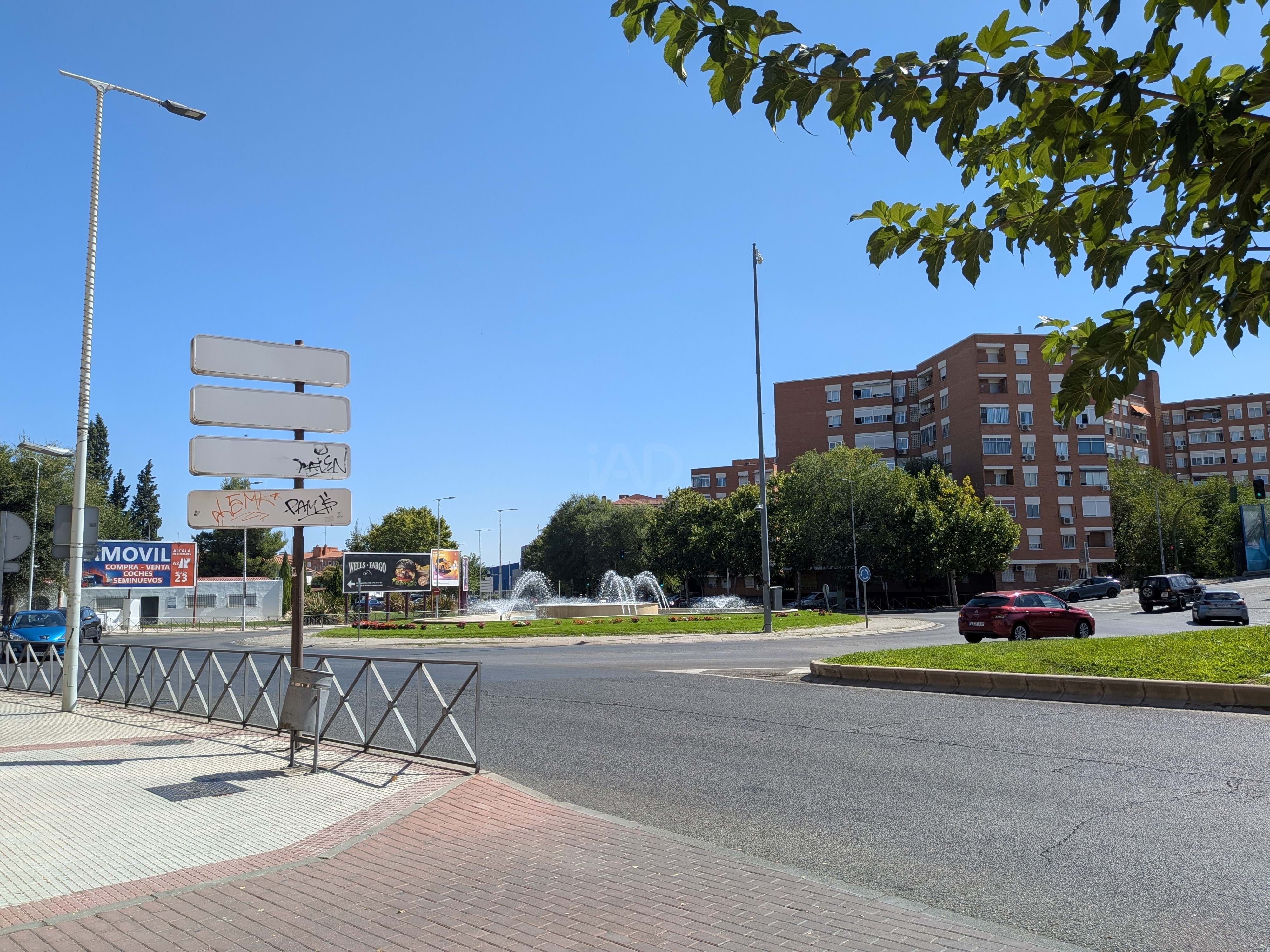 Exterior view of Garage for sale in Torrejón de Ardoz
