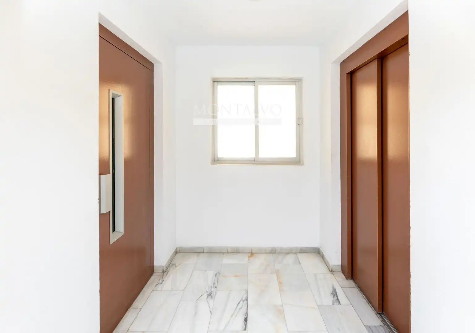 Flat for rent in Granada  with Terrace and Furnished