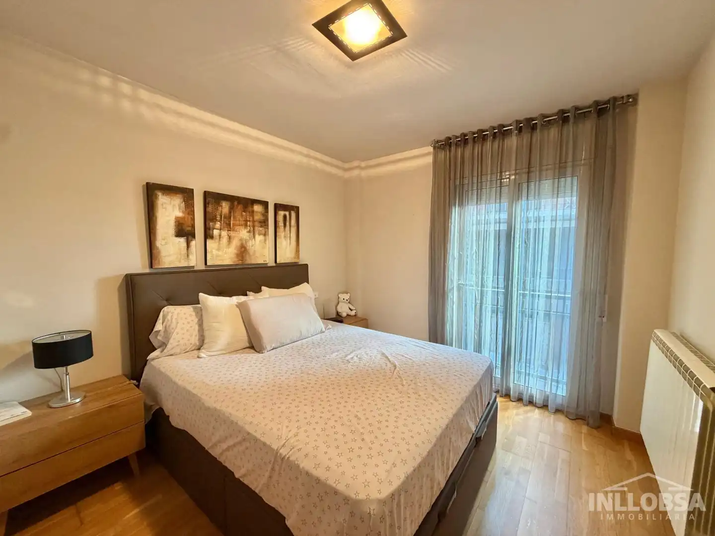 Dormitori de Pis en venda en Manresa amb Calefacció, Parquet i Terrassa