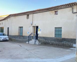 Exterior view of House or chalet for sale in Fuentelapeña  with Heating