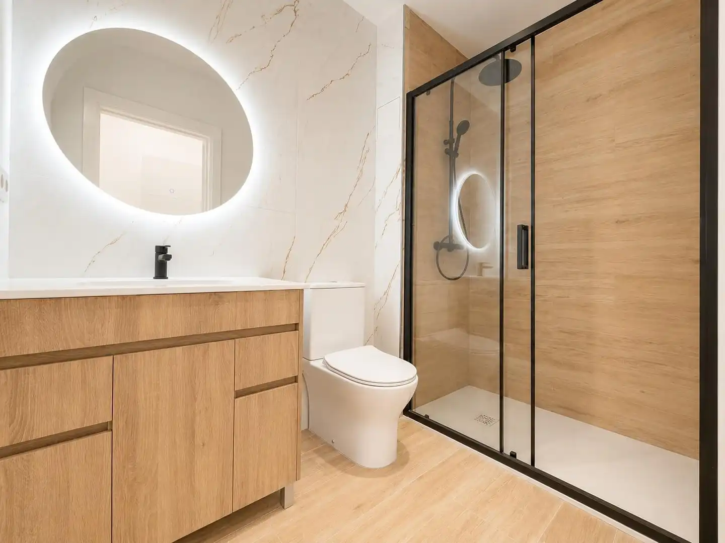 Baño de Piso en venta en Reus con Aire acondicionado, Terraza y Balcón