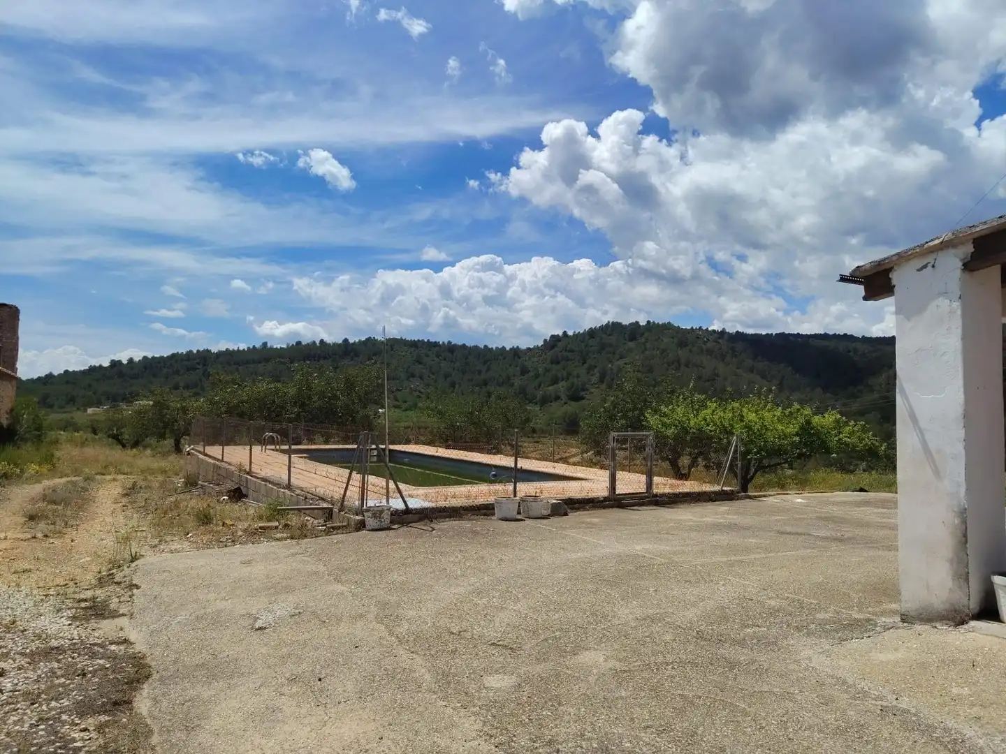 Houses for sale in Navarrés  with Air Conditioner, Private garden and Storage room