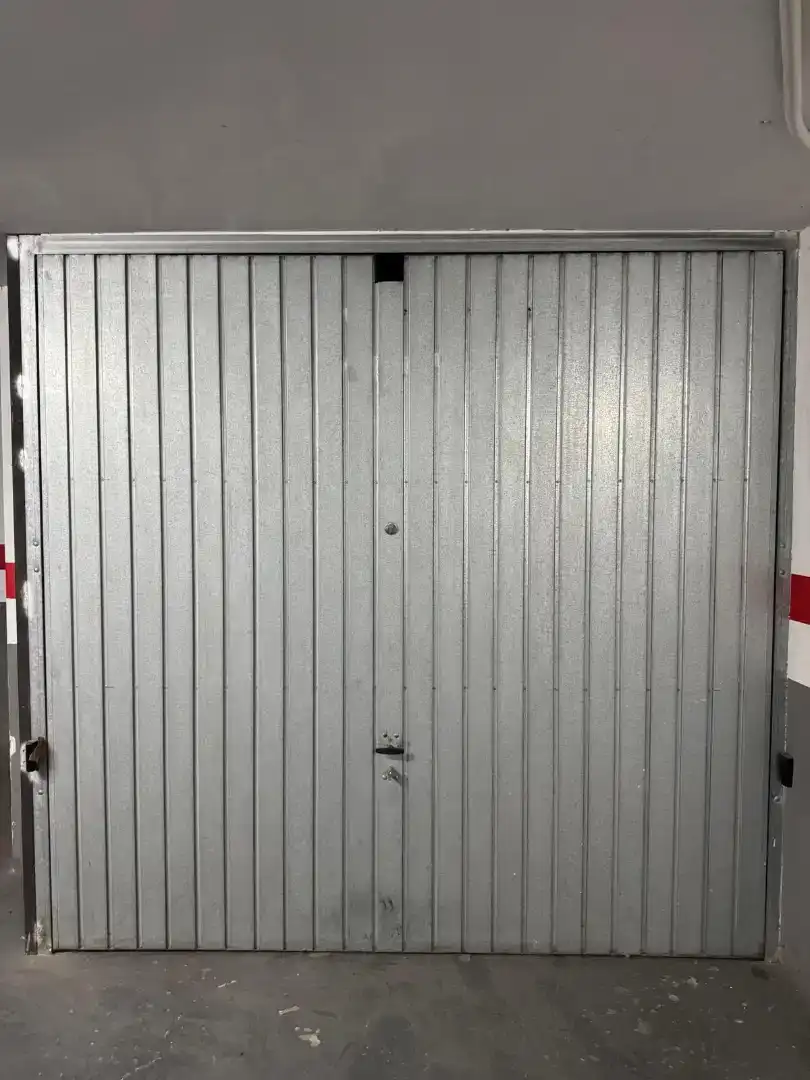 Parking de Piso en venta en Quart de Poblet con Trastero
