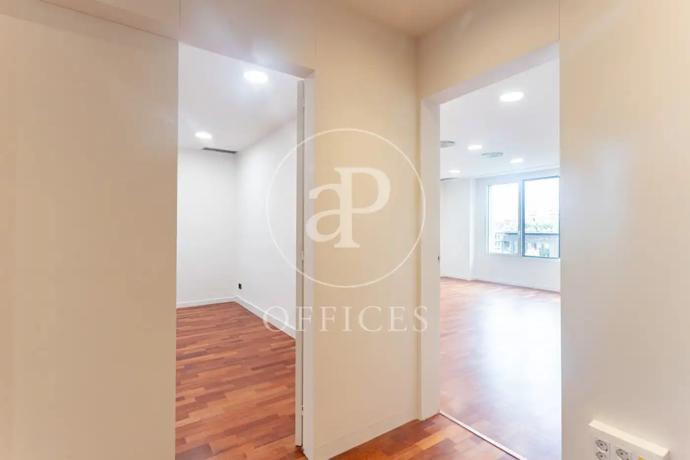 Office space with lift to rent in Pg. de Gràcia, imagen 12