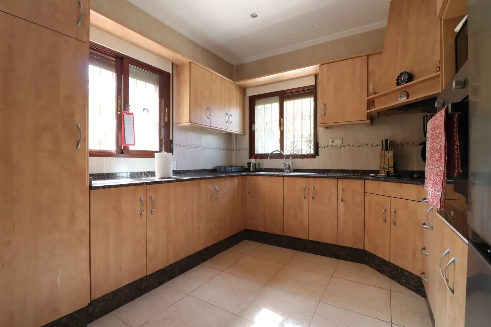 Cuina de Casa o xalet en venda en Daya Vieja amb Terrassa i Traster