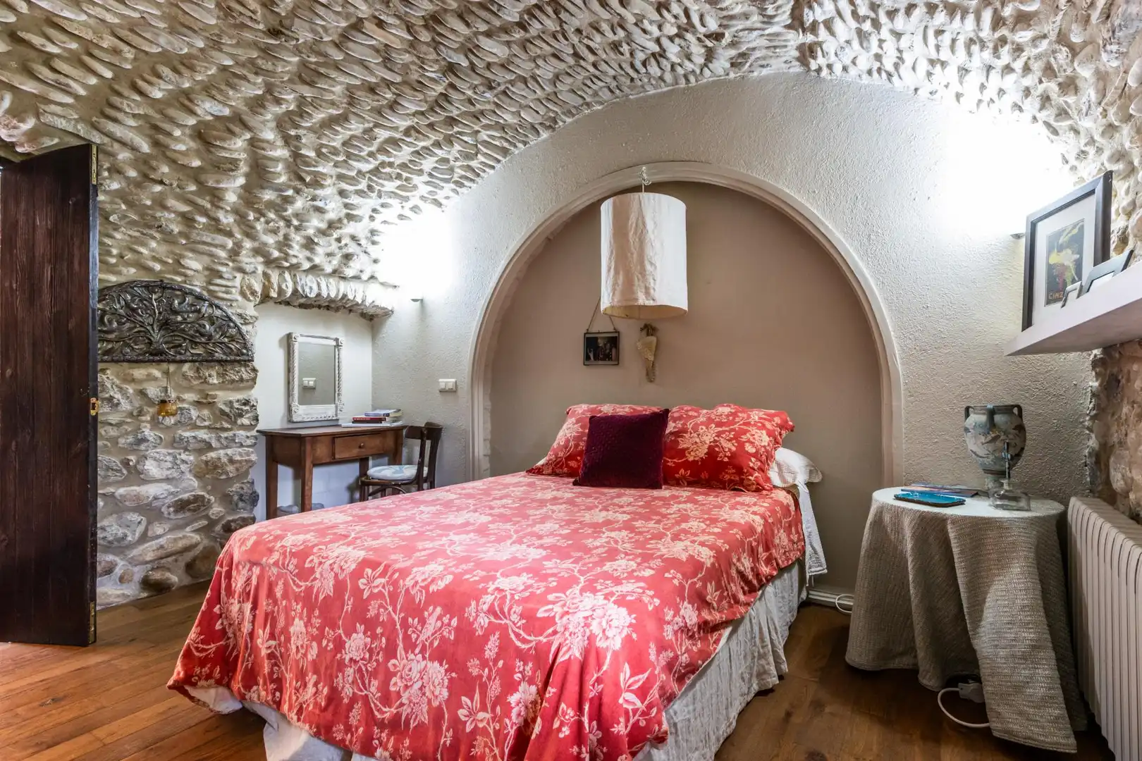 Habitación de Finca rústica en venta en Esponellà con Calefacción, Jardín privado y Terraza