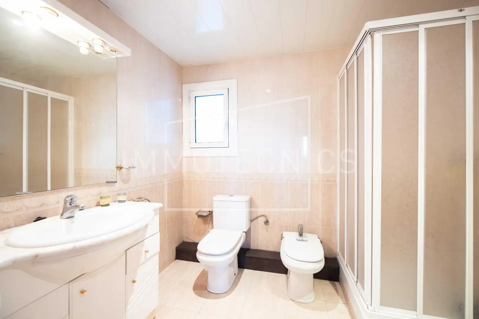 Baño de Casa o chalet en venta en Lliçà de Vall con Aire acondicionado, Jardín privado y Terraza