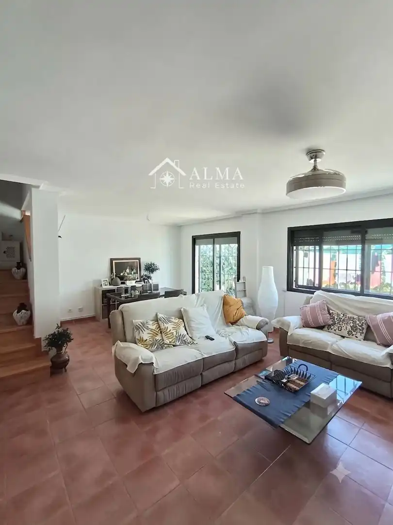 Terraced house with pool for sale in La Montaña - El Cortijo, imagen 27