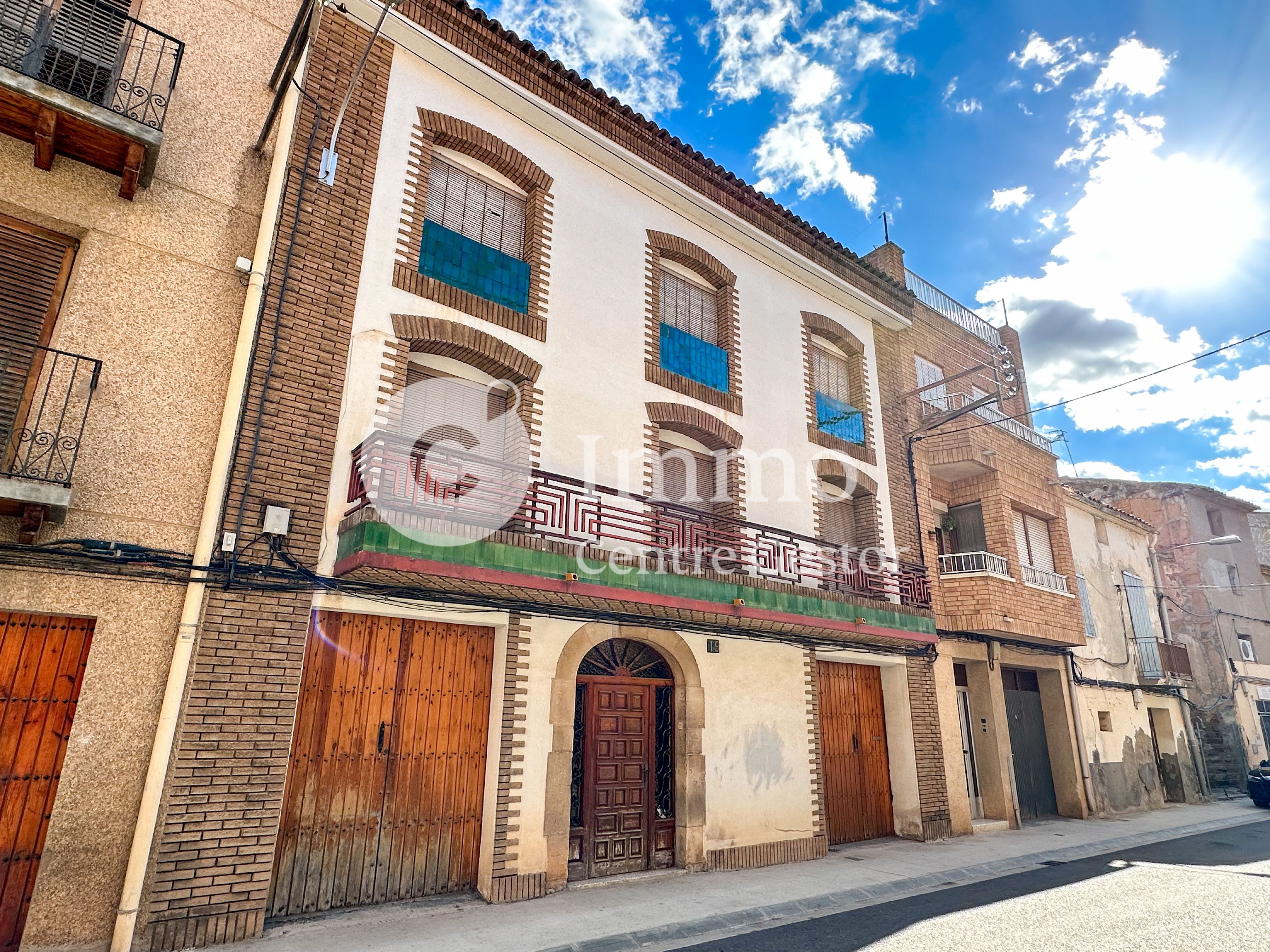 Vista exterior de Casa o xalet en venda en Aitona amb Terrassa i Balcó
