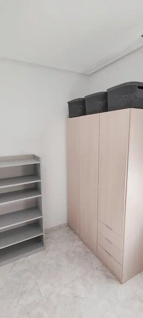 Schlafzimmer von Wohnung zur Miete in Salamanca mit Heizung, Möbliert und Ofen