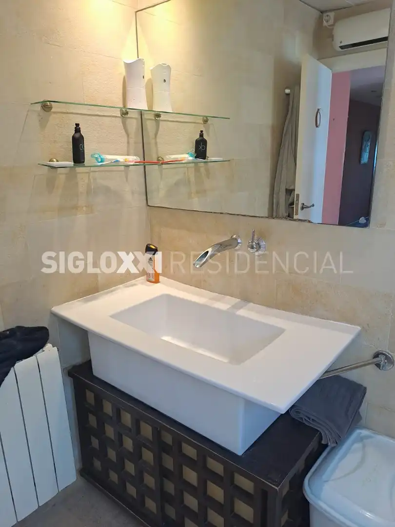 Baño de Dúplex en venta en Barcelona con Aire acondicionado, Calefacción y Terraza
