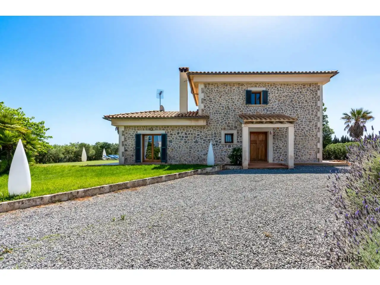 Vista exterior de Finca rústica en venda en Muro amb Aire condicionat, Jardí privat i Terrassa