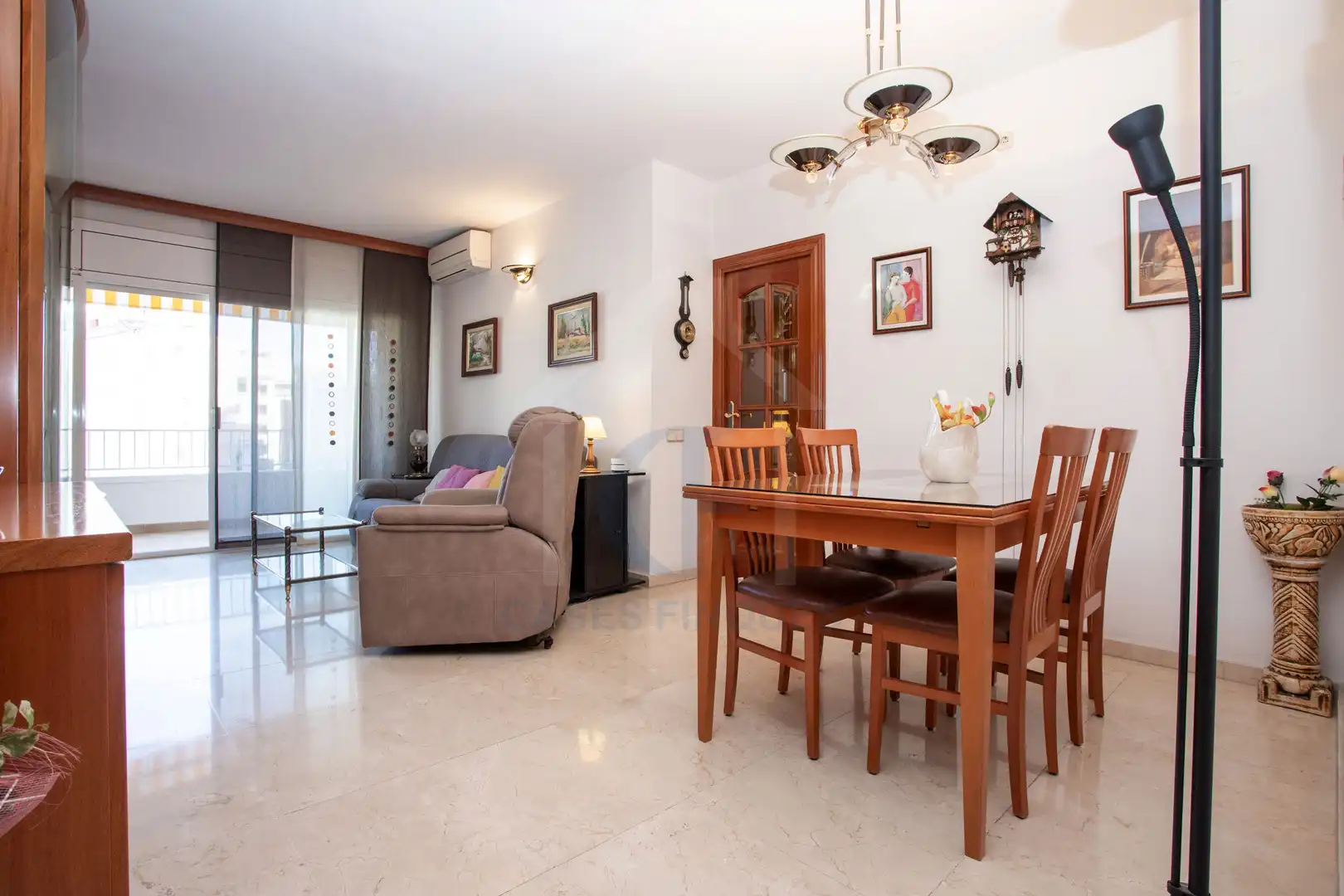 Piso con ascensor en venta en Carrer del Consell de Cent, imagen 2