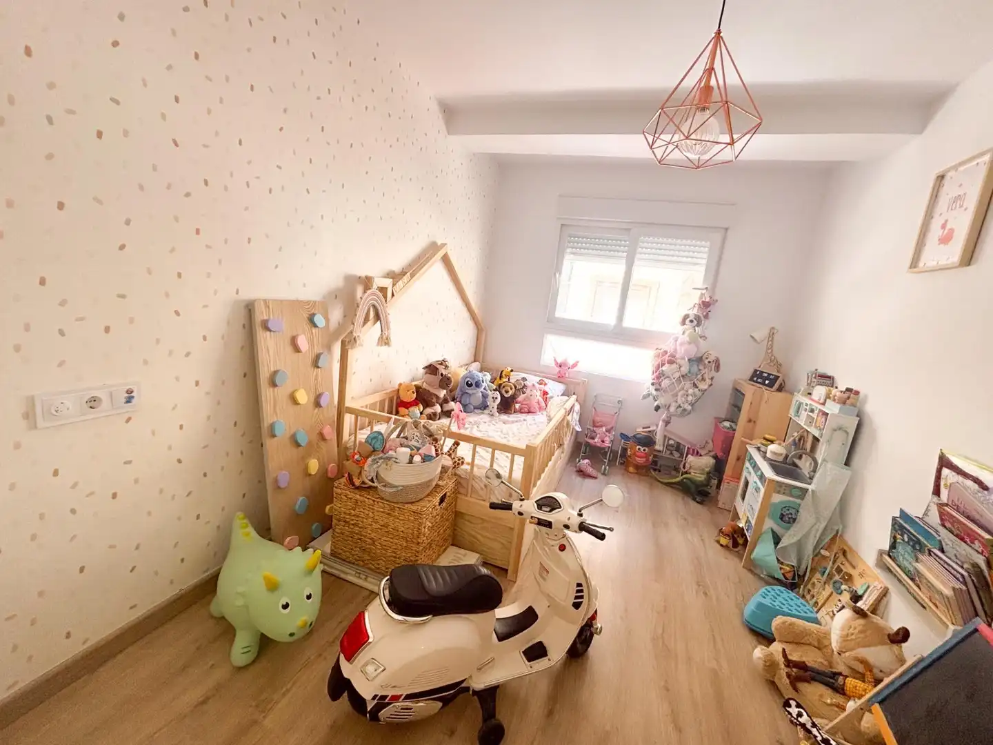 Schlafzimmer von Wohnung zum Verkauf in Torrevieja mit Klimaanlage, Möbliert und Balkon