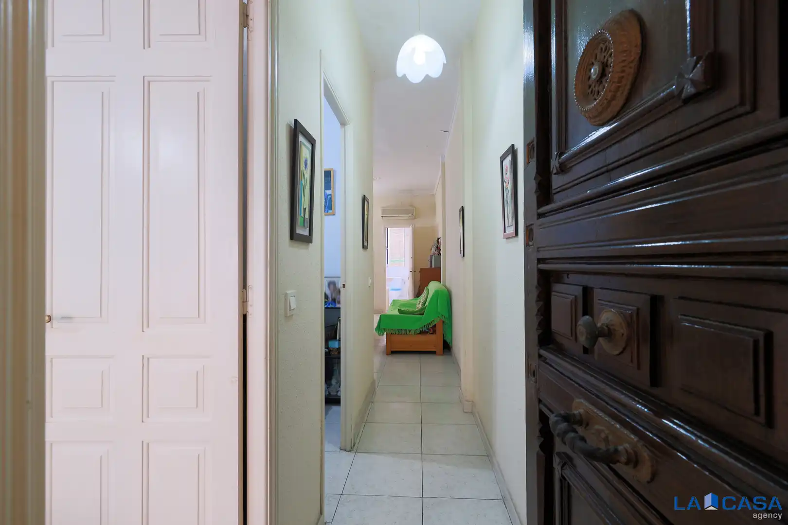 Piso en venta en Barcelona con Balcón