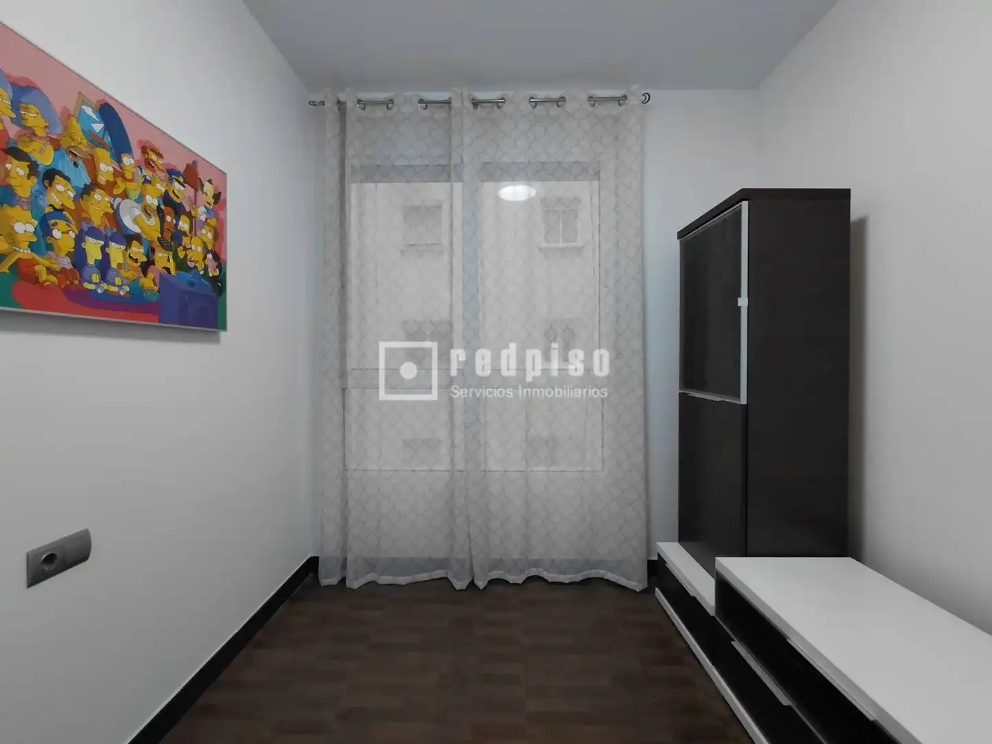 Habitación de Piso de alquiler en Valencia con Aire acondicionado y Amueblado