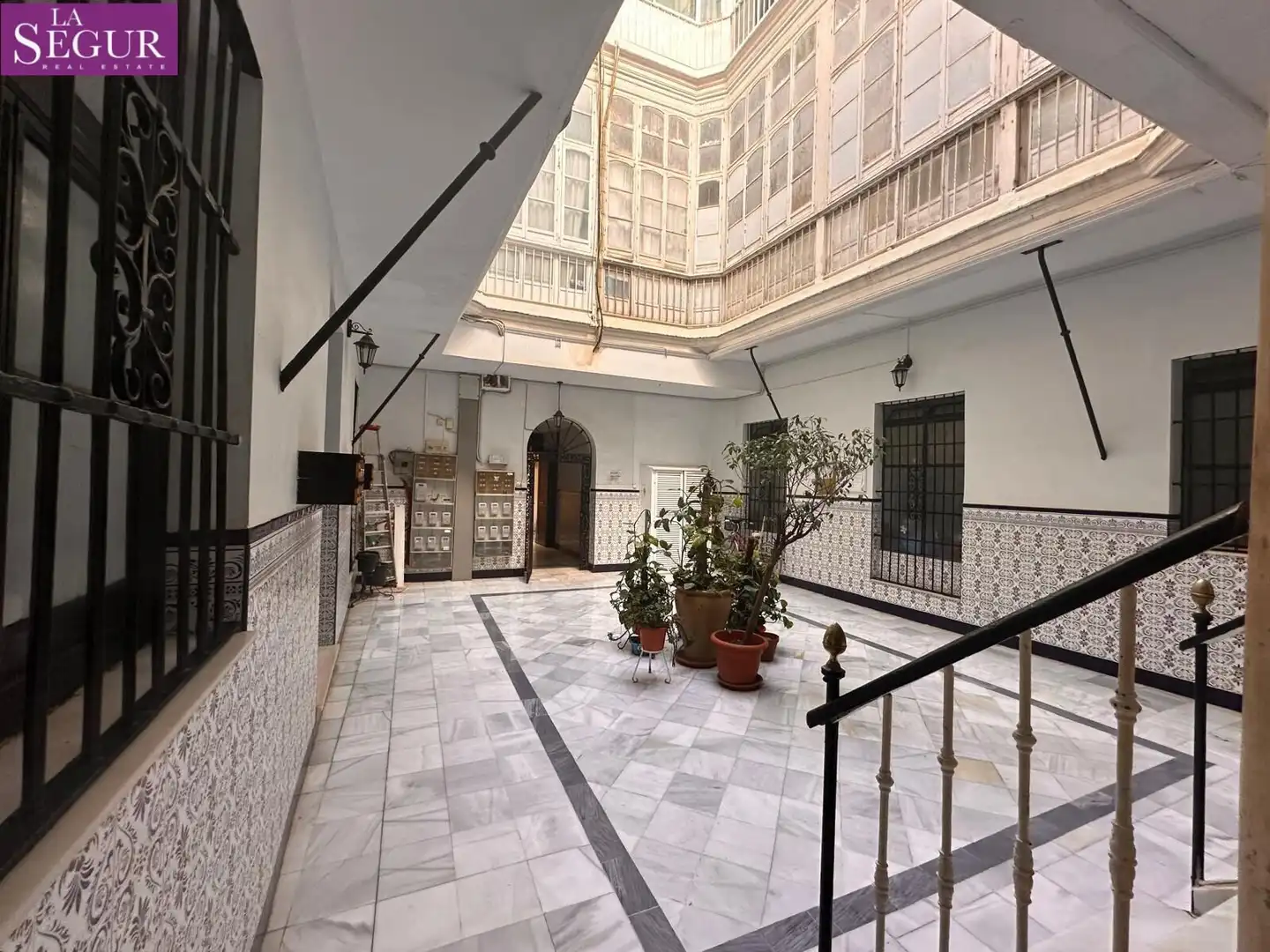 Business premises for sale in Centro Histórico, imagen 25