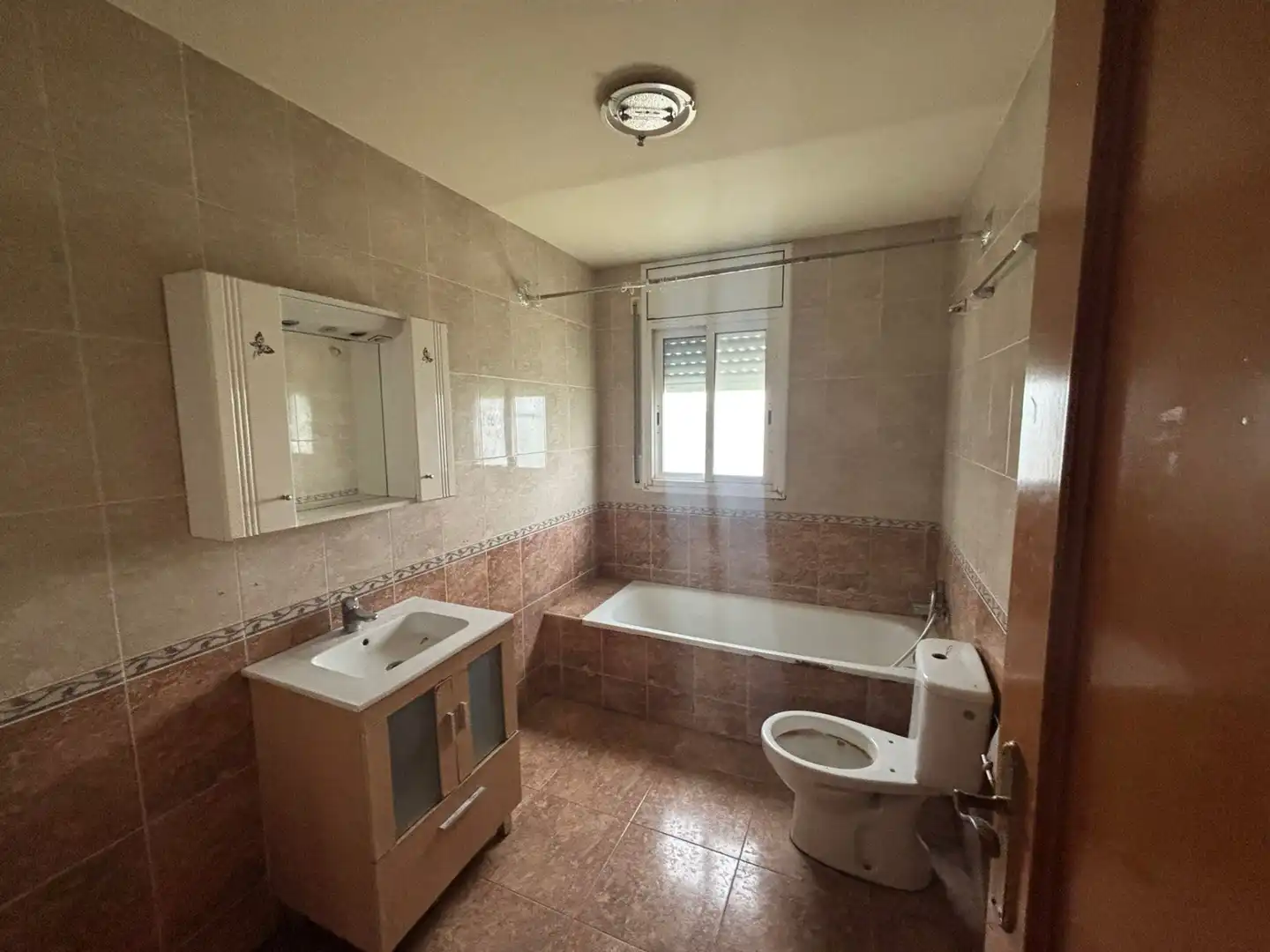 Casa con jardín en venta en Carrer de la Noguera Ribagorçana, imagen 10