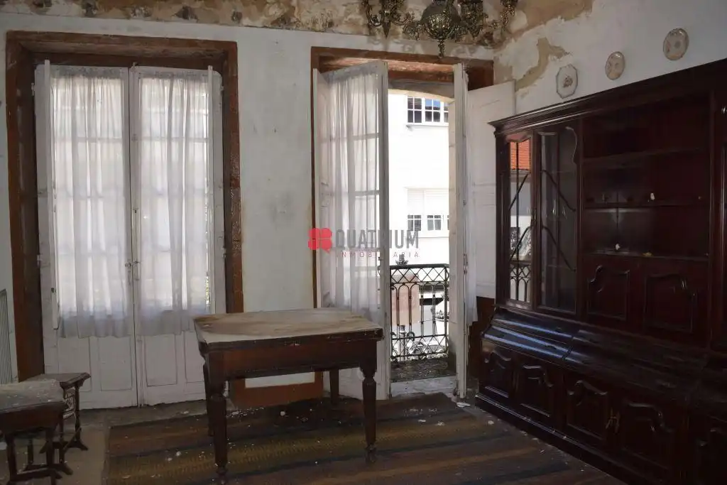 Einfamilien-Reihenhaus zum Verkauf in A Estrada  mit Privatgarten, Terrasse und Balkon