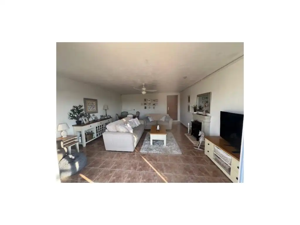 Sala de estar de Casa o chalet en venta en Dolores con Aire acondicionado, Jardín privado y Piscina