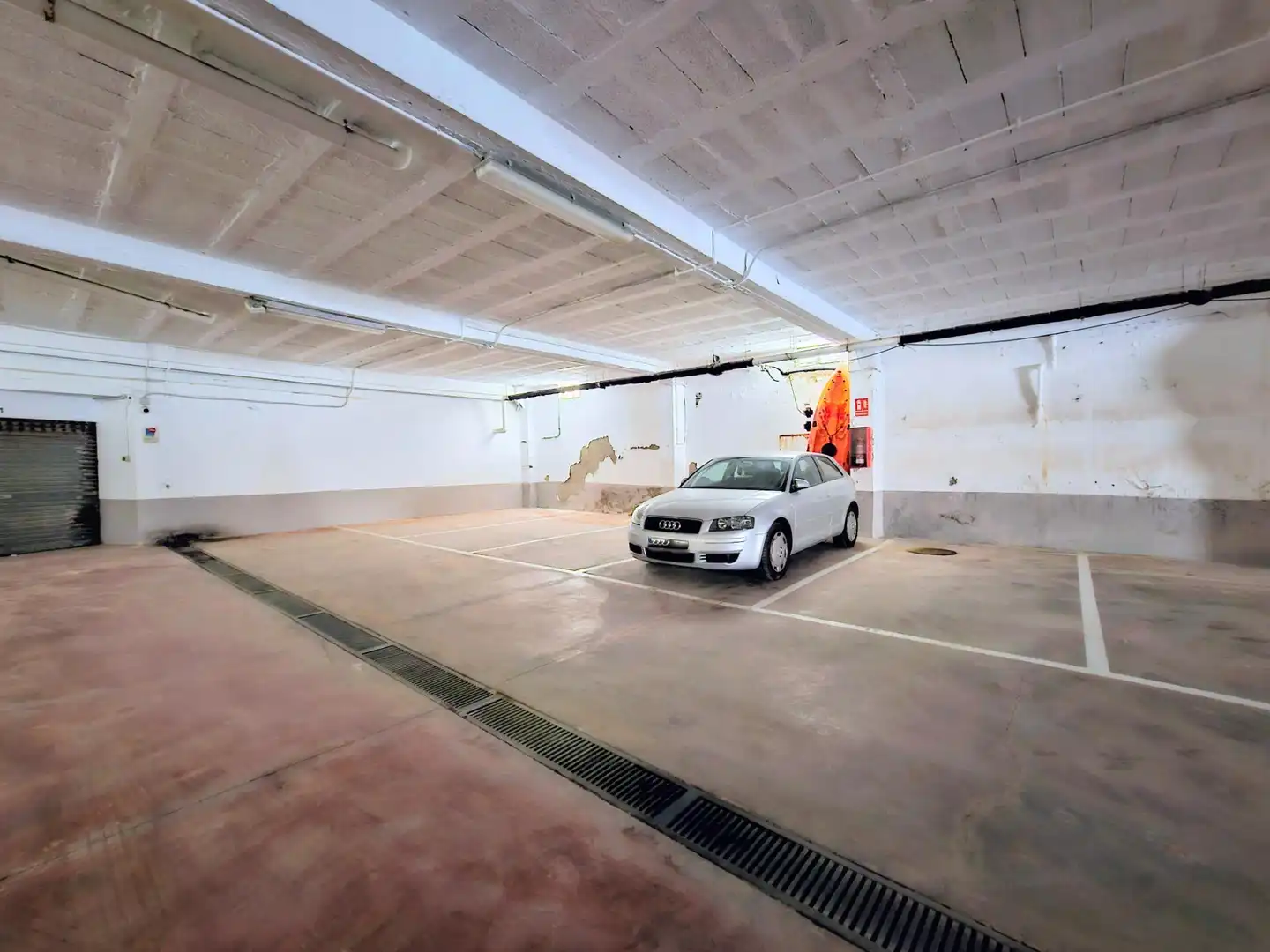 Parkplatz von Wohnung zum Verkauf in La Manga del Mar Menor mit Möbliert, Balkon und Alarm