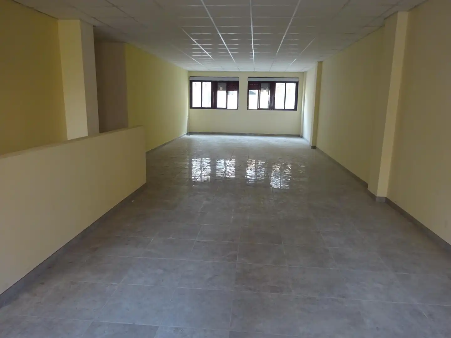 Oficina de alquiler en Vila-real con Trastero