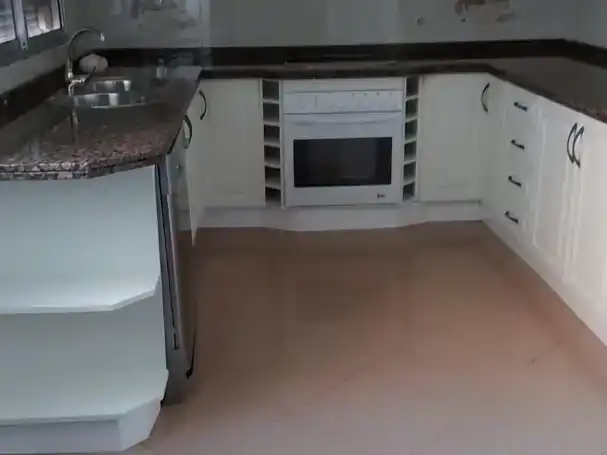 Cocina de Planta baja para compartir en El Retiro - Parque Atlántico - Ronda este