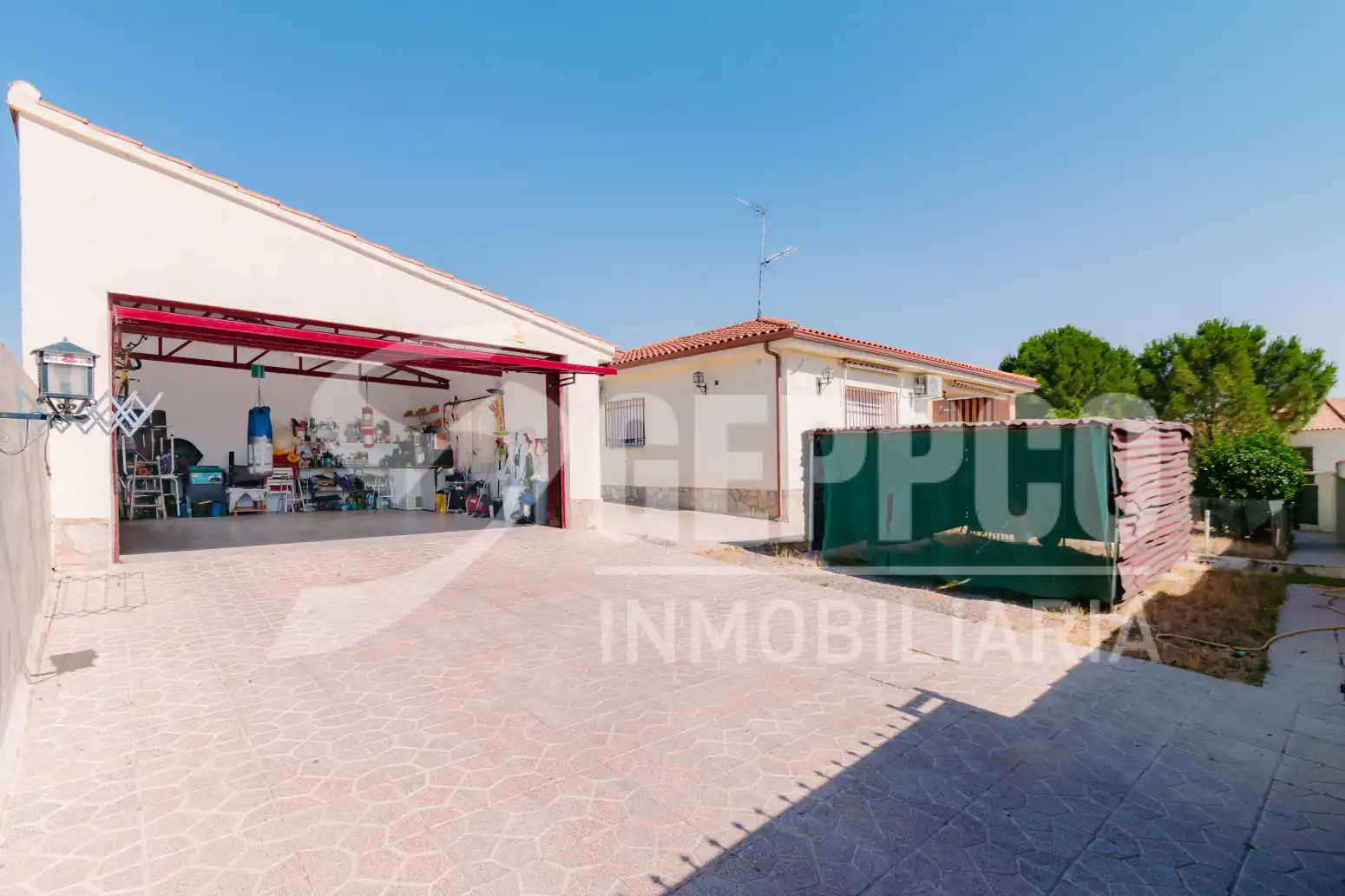 Jardí de Casa o xalet en venda en Santa Cruz del Retamar amb Aire condicionat, Calefacció i Terrassa