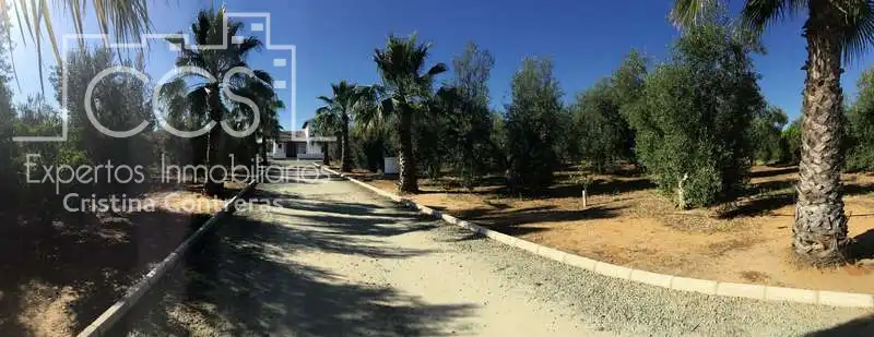 Casa rústica amb piscina en venda a Pilas, imagen 21