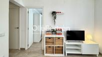 Living room of Flat for sale in  Barcelona Capital  with Oven and Microwave
