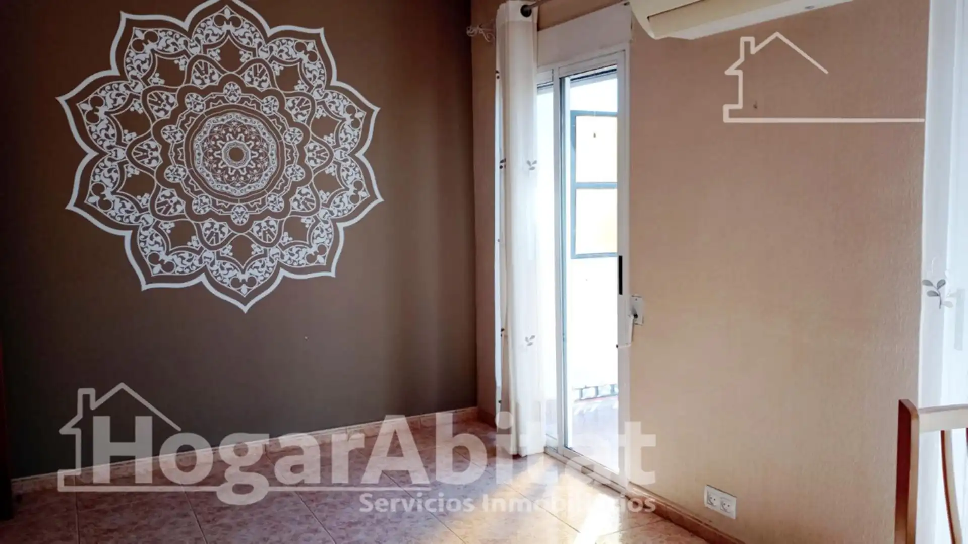 Habitación de Piso en venta en Llíria con Balcón