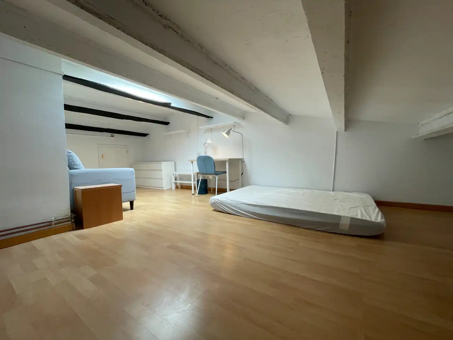 Bedroom of Attic for sale in Salt  with Air Conditioner, Heating and Terrace