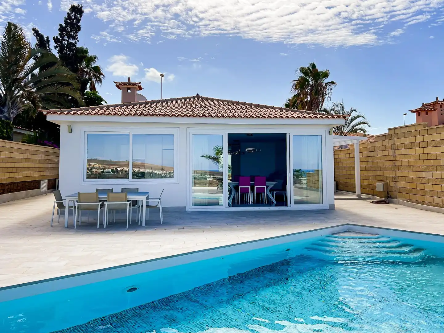 Piscina de Casa o xalet en venda en Adeje amb Aire condicionat, Jardí privat i Traster