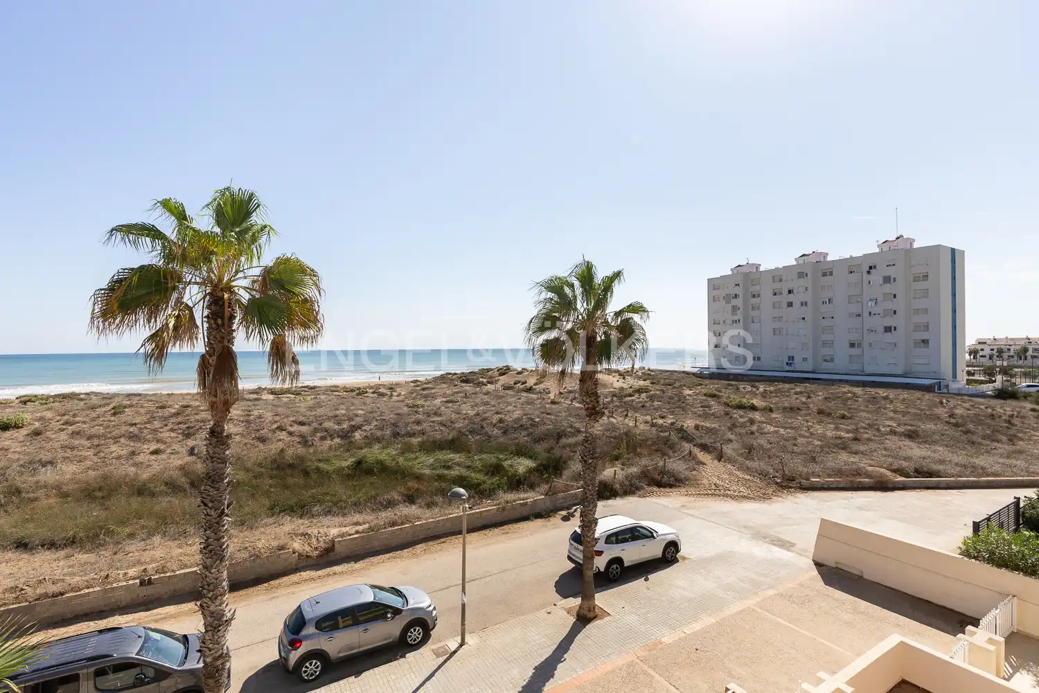 Exterior view of Houses for rent in Valencia  with Heating, Private garden and Terrace