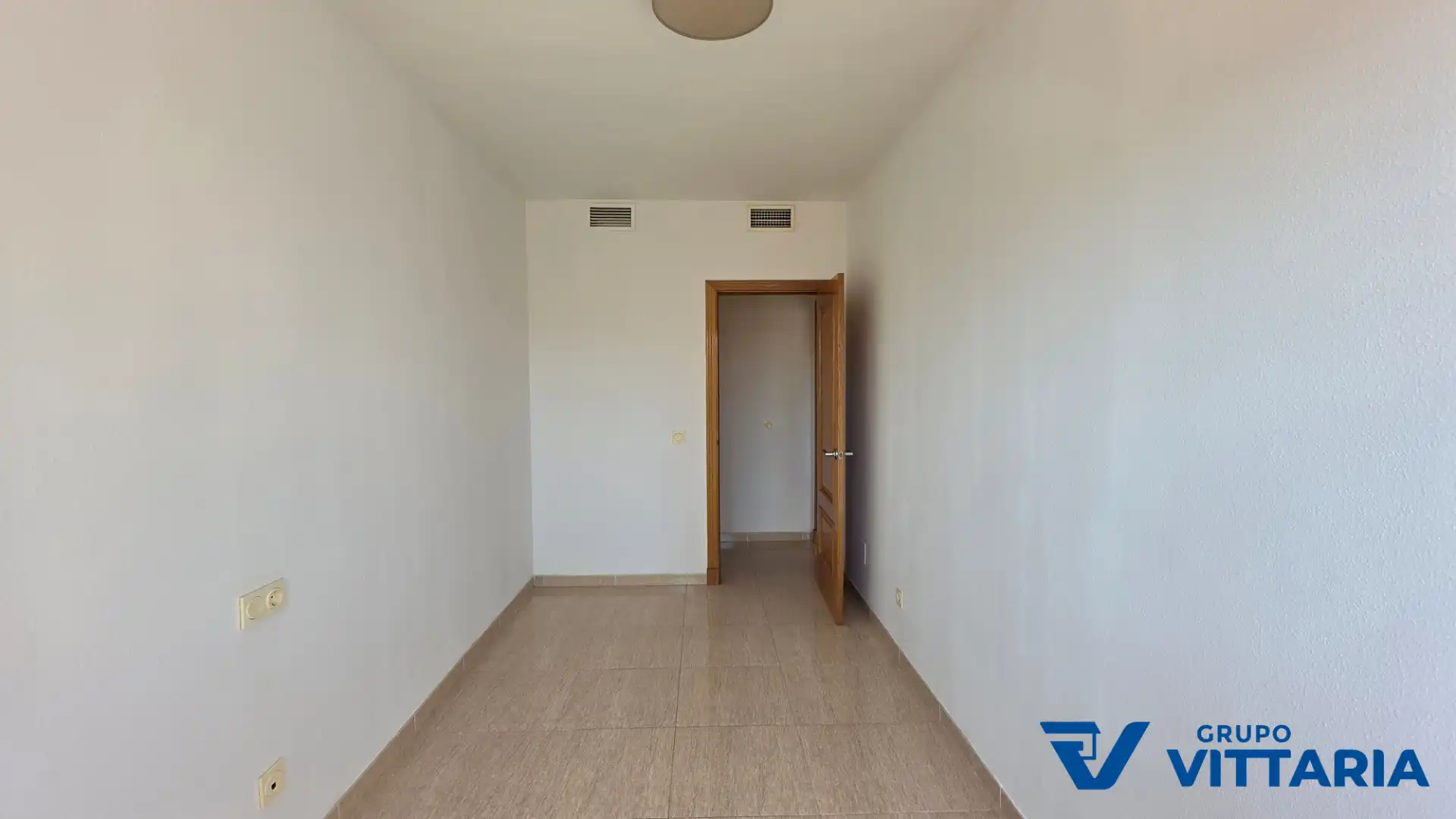 Habitación de Piso en venta en Almería con Aire acondicionado