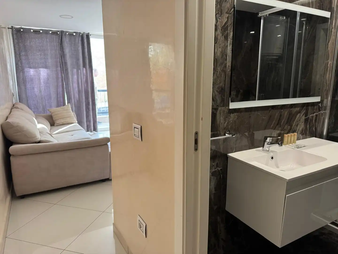 Piso con piscina en venta en Costa Adeje, imagen 5