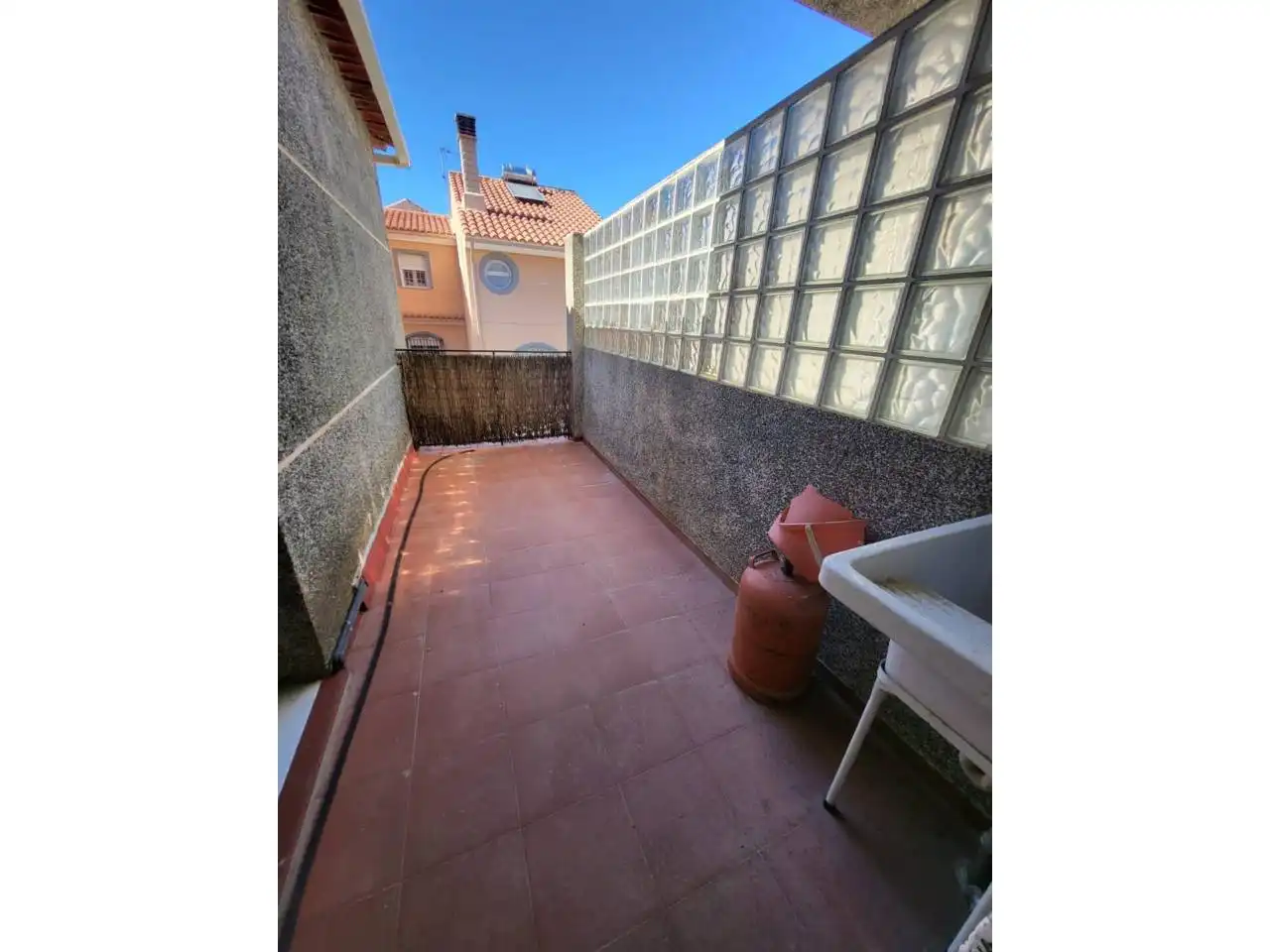 Terrassa de Casa o xalet en venda en Baza amb Calefacció i Terrassa