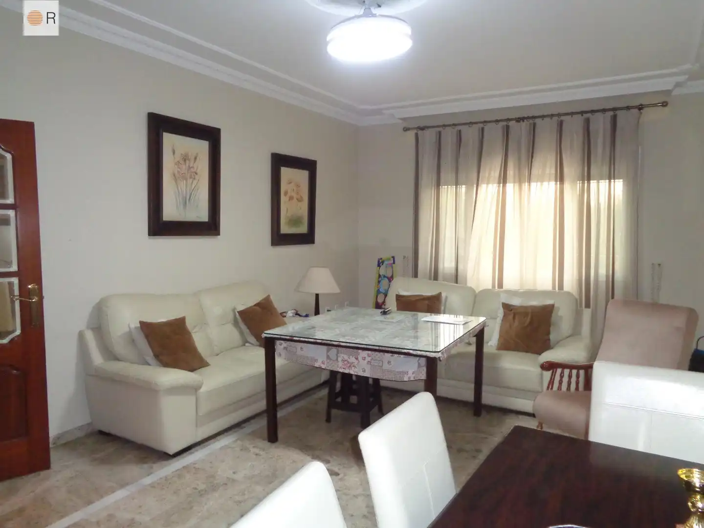 Sala de estar de Casa o chalet en venta en Córdoba con Aire acondicionado, Jardín privado y Trastero