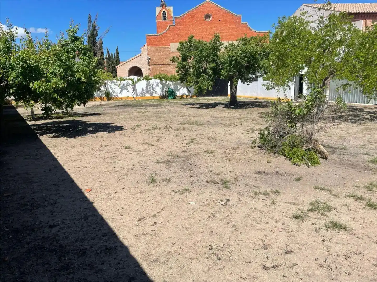 Terreno en venta en Burujón