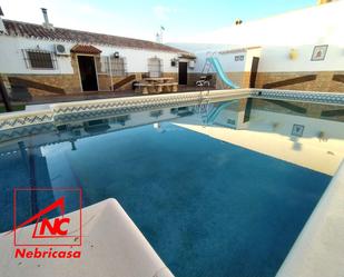 Swimming pool of House or chalet for sale in Las Cabezas de San Juan  with Air Conditioner and Swimming Pool