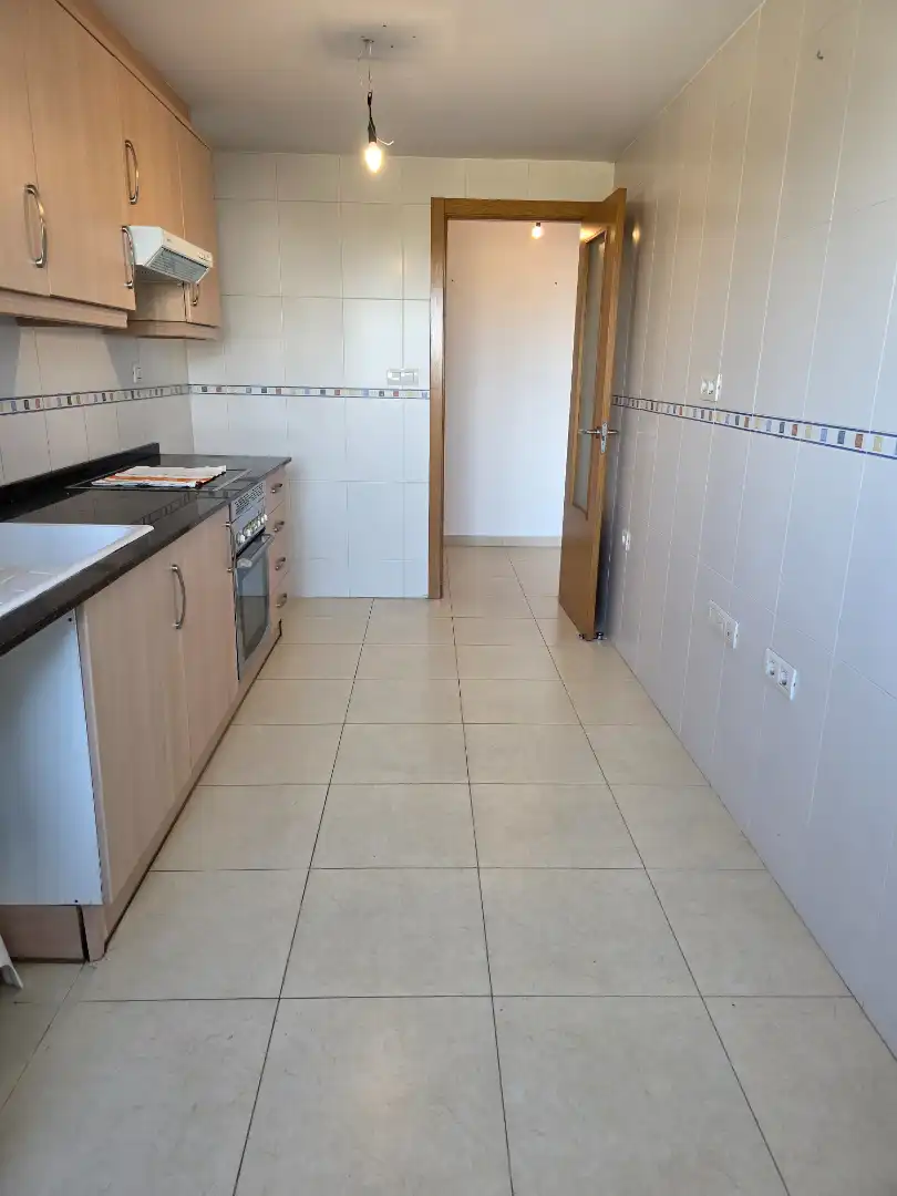 Cuina de Pis en venda en Burriana / Borriana amb Traster, Moblat i Piscina comunitària