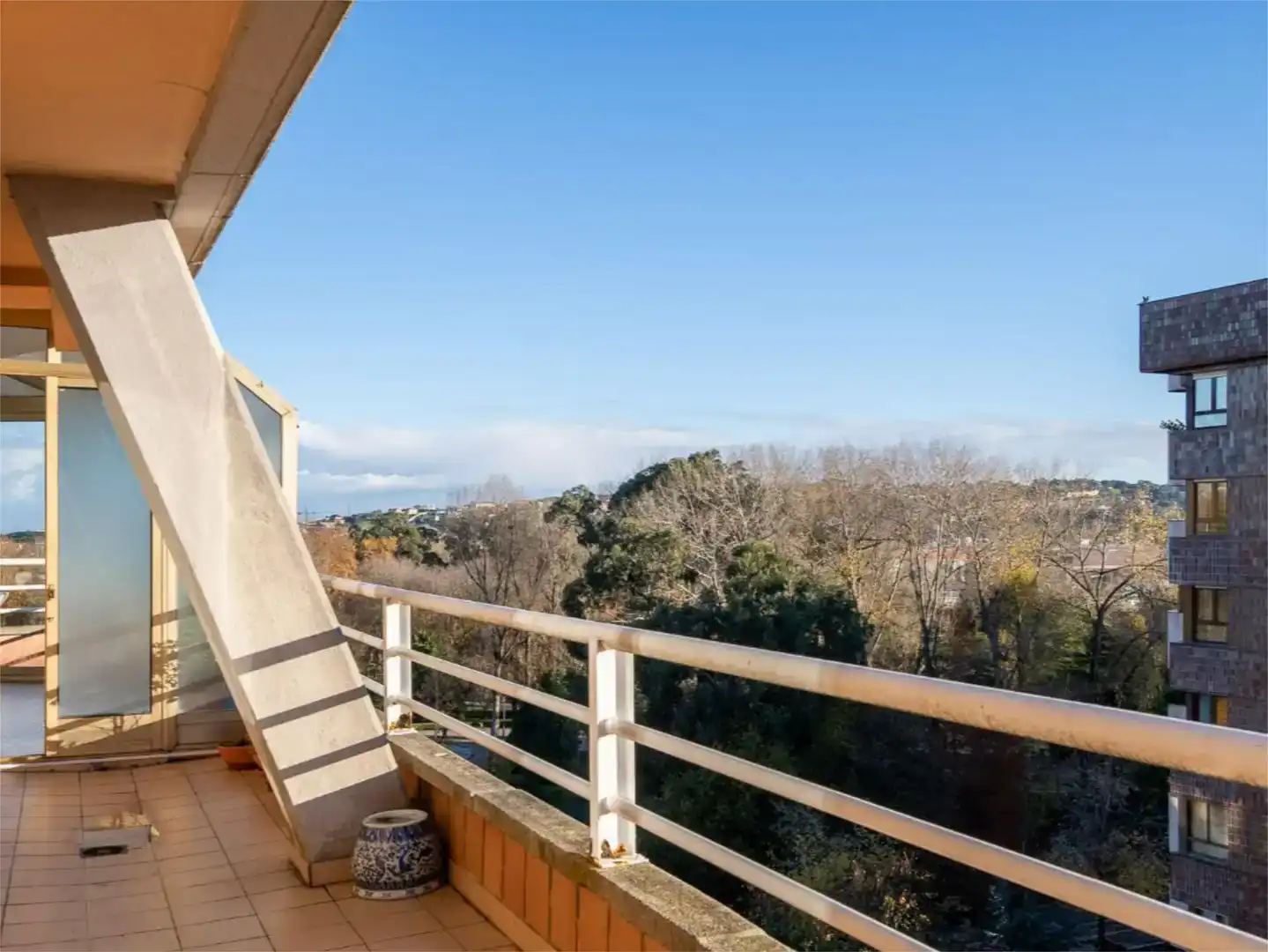 Terraza de Piso de alquiler en Gijón  con Parquet y Amueblado