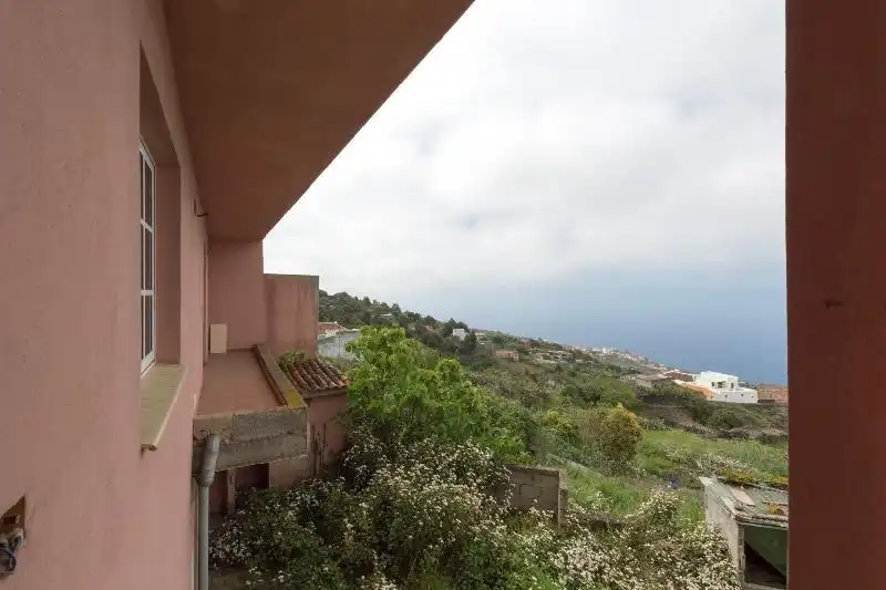 Vista exterior de Casa o chalet en venta en Icod de los Vinos con Jardín privado